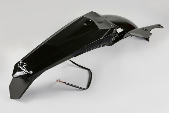 Afbeeldingen van UFO REAR FENDER (W/LED) YAMAHA BLACK - YZF250 14-18 / YZF450 14-17